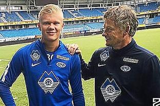 大逆转！阿根廷男排险胜芬兰 国际排联发文致敬德切科 世锦赛创纪录