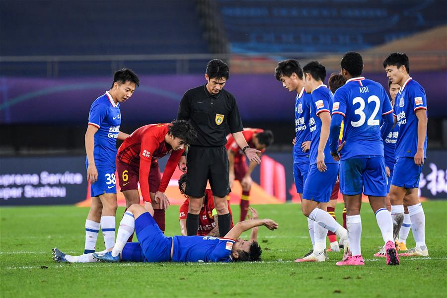 世界羽联年度最佳候选公布：石宇奇领衔佳男，陈雨菲王祉怡入围